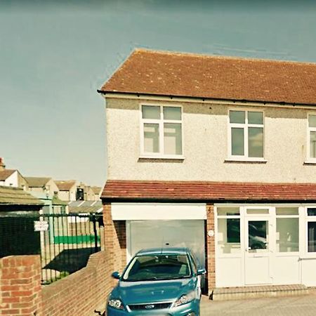 The Welling Kelling Exterior photo